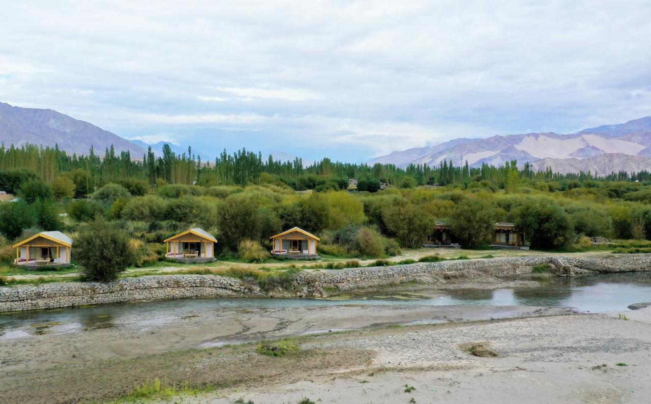 The Indus River Camp Λεχ Εξωτερικό φωτογραφία