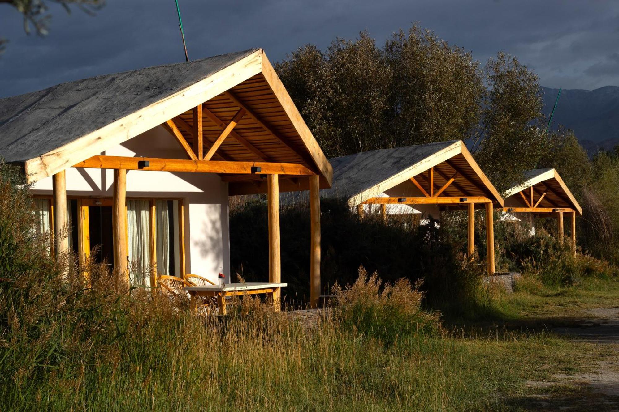 The Indus River Camp Λεχ Εξωτερικό φωτογραφία