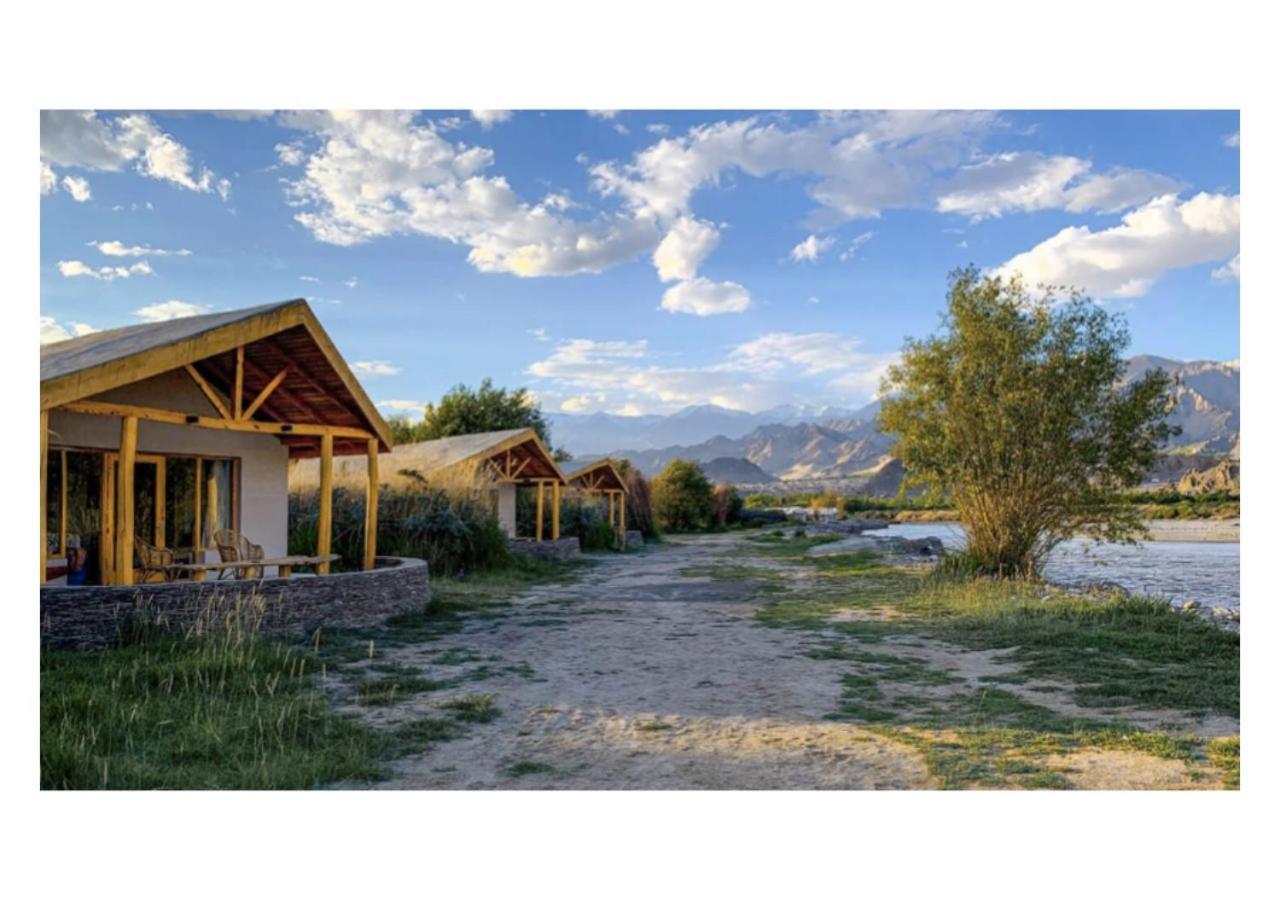 The Indus River Camp Λεχ Εξωτερικό φωτογραφία